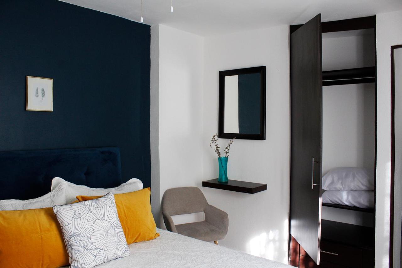 Suites Ciento 37 เลออน ภายนอก รูปภาพ
